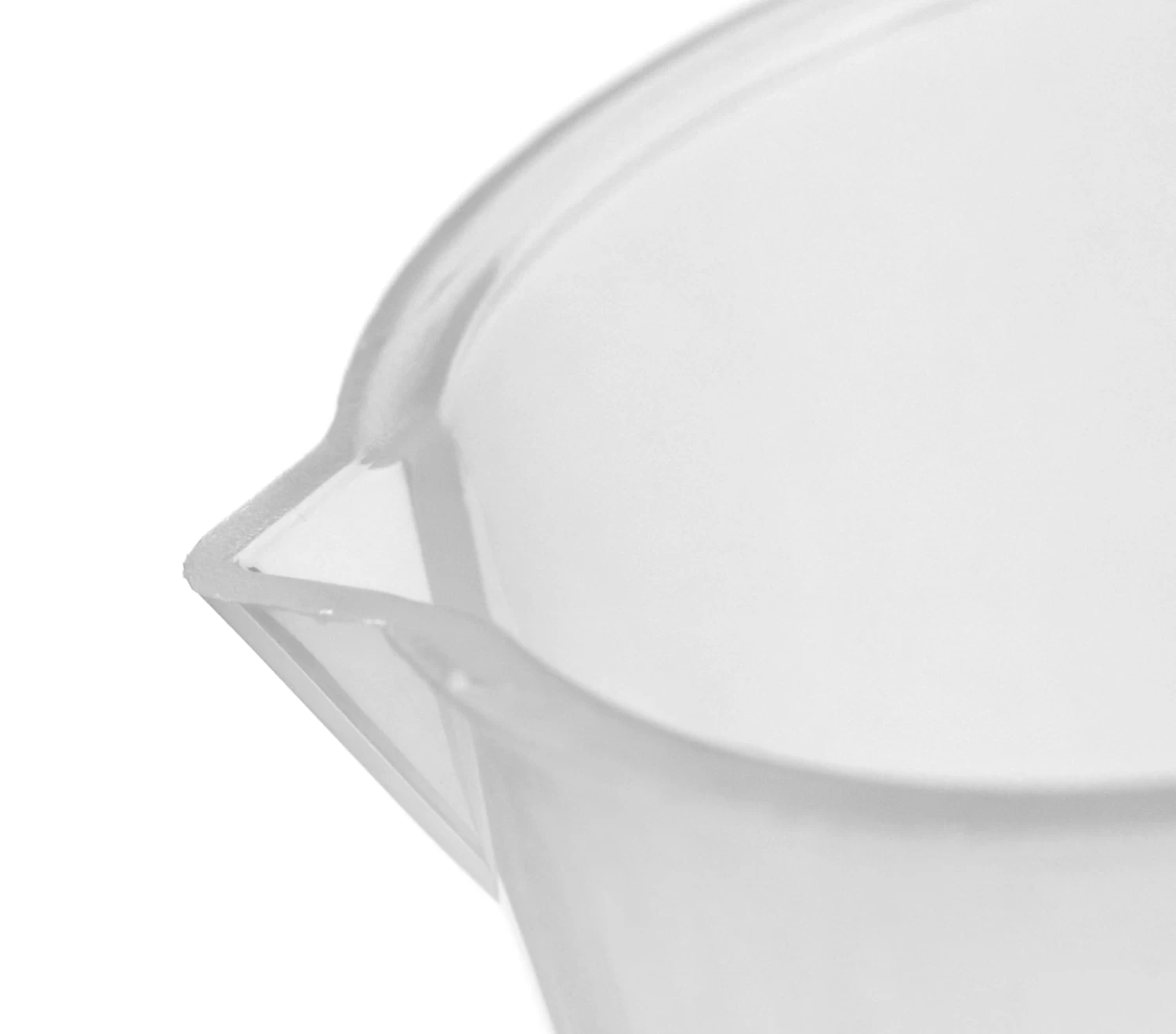 Beaker, 5000ml - Polypropylene - Screen Printed Graduations - With Spout 2 Beaker, 5000ml - Polypropylene - Screen Printed Graduations - With Spout - Image 2