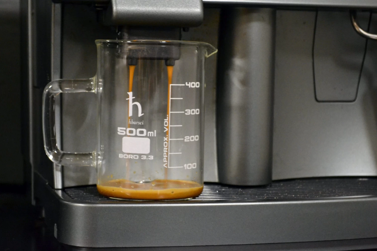 2PK Premium Hand Crafted Beaker Mug - Pint Glass Or Coffee Mug Sized -Borosilicate Glass 2 2PK Premium Hand Crafted Beaker Mug - Pint Glass Or Coffee Mug Sized -Borosilicate Glass - Image 2