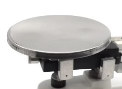 Triple Beam Balance, 610g Capacity - Single Pan -Laboratory Instrument Store r7yi6jsh1z2zysoibi0o